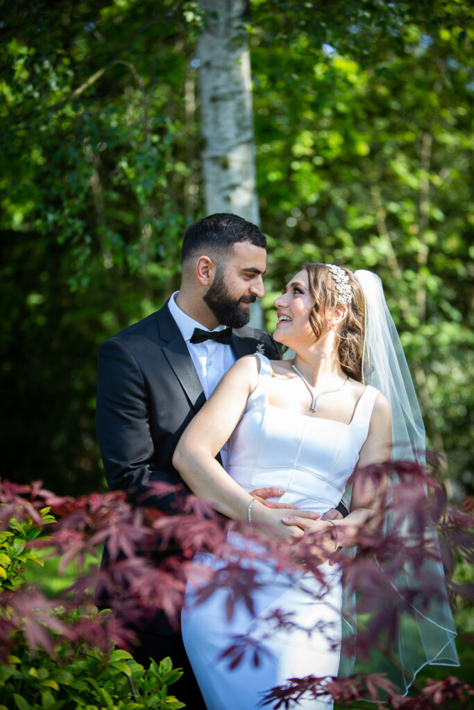 bride and groom photographs